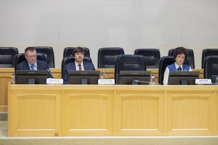 Меры поддержки участников специальной военной операции и членов их семей обсудили депутаты на заседании Тюменской городской Думы