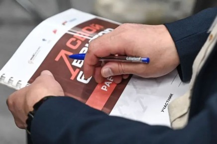 Более 40 ветеранов и членов их семей участвуют в проекте "СВОй вектор бизнеса" Тюменской области