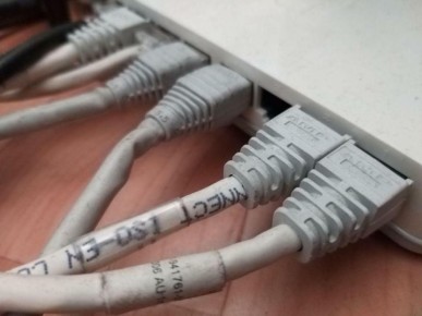 "Белый список" используется только при ограничении мобильного интернета