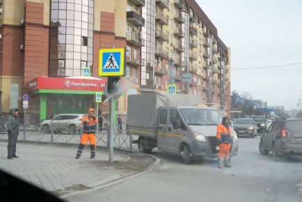 Дороги приводят в порядок в Тюмени — мэр города
