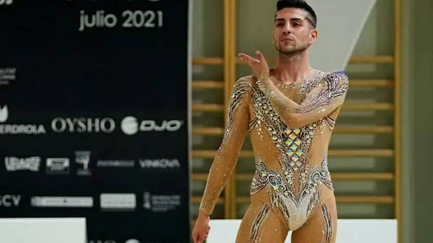 Мужская художественная гимнастика: от японских акробатов до испанского блеска