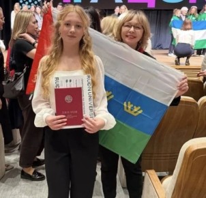 � ��������� ������� ������� ����� 220 �����������, ����������� 40-����� �������� �� ������������� ���