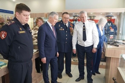 � ������������ ���������� ���� ������ ���������� ������������� ������� � ���������� ������������ � ����� 30-����� �� ��� �������� �����-����� ��������-�������������� �������