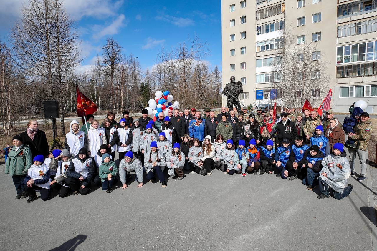 Встречаю наш самый главный праздник в Надыме Встречаю наш самый главный праздник в Надыме