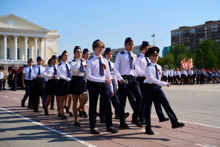 Городской смотр строя и песни прошел 19 мая на площади 400летия Тюмени, подарив участникам и зрителям яркий патриотический праздник Городской смотр строя и песни прошел 19 мая на площади 400летия Тюмени, подарив участникам и зрителям яркий патриотический праздник