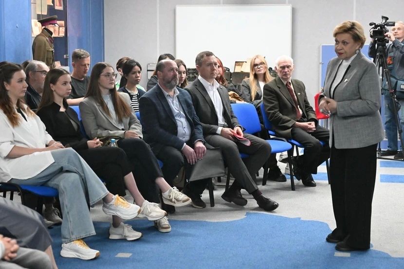 В региональном парламенте по инициативе председателя комитета по экономической политике и природопользованию Инны Лосевой прошла открытая лекция на тему «Изучение и сохранение лесного северного оленя в Тюменской области»