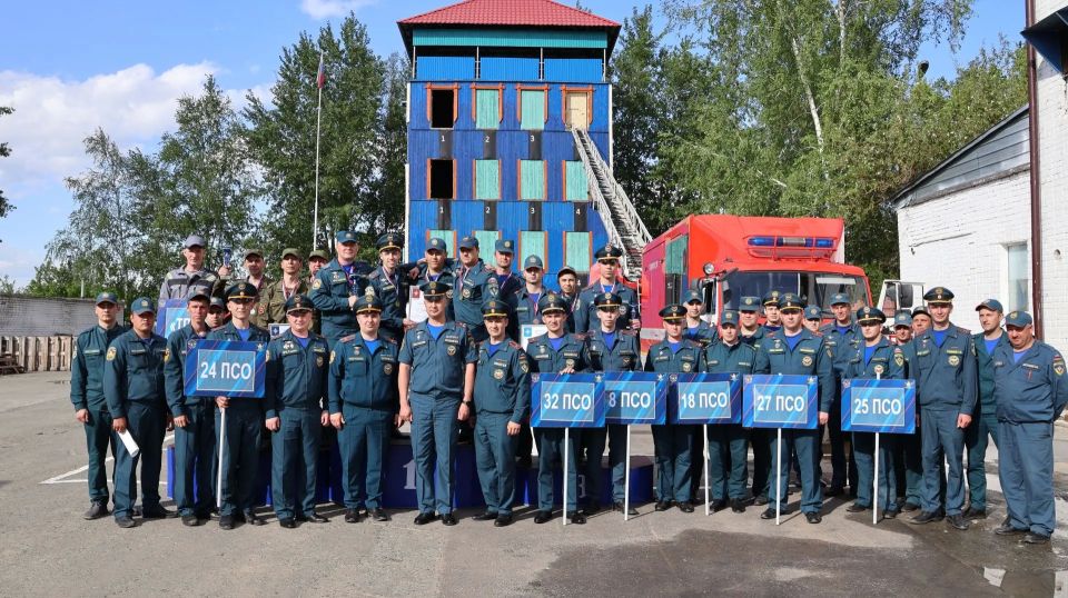 В Тюмени прошли областные соревнования звеньев ГДЗС В Тюмени прошли областные соревнования звеньев ГДЗС