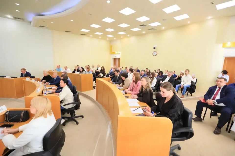Спасибо за ваш труд!. В преддверии Дня российского предпринимательства, который ежегодно отмечается 26 мая, прошло заседание координационного совета по развитию малого и среднего бизнеса Спасибо за ваш труд!. В преддверии Дня российского предпринимательства, который ежегодно отмечается 26 мая, прошло заседание координационного совета по развитию малого и среднего бизнеса