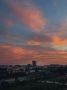 Оттенки неба в Тюмени. Яркие закаты меняются местами с тяжелыми грозовыми облаками