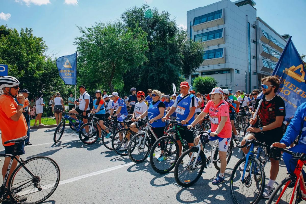 Сегодня тюменцы вновь доказали: спорт объединяет! Сегодня тюменцы вновь доказали: спорт объединяет!