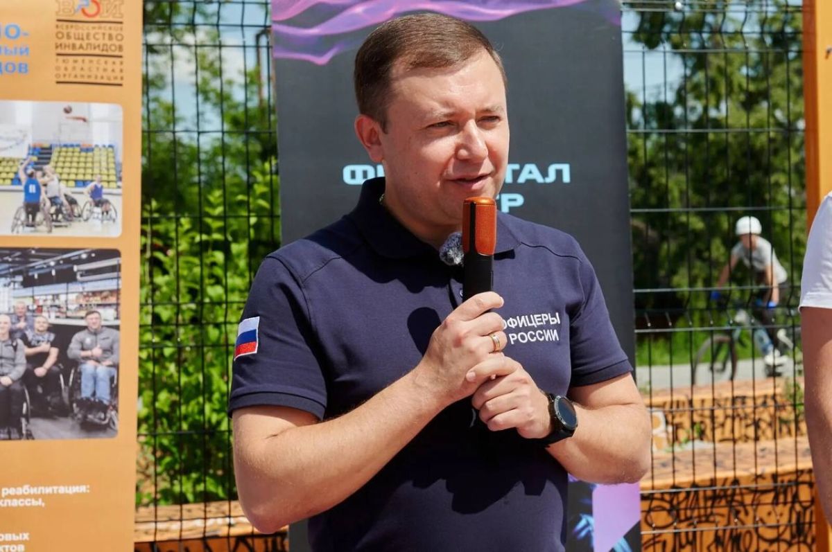 Кубок Тюмени по баскетболу 3x3 на колясках "Мяч Победы" состоялся на спортивной площадке фиджитал-центра набережной Туры 5 июля Кубок Тюмени по баскетболу 3x3 на колясках "Мяч Победы" состоялся на спортивной площадке фиджитал-центра набережной Туры 5 июля
