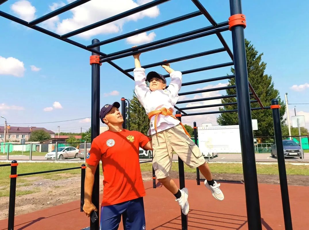 Современный спортивный объект для ГТО открыли в Упорово Современный спортивный объект для ГТО открыли в Упорово