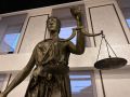 В Тюмени суд взыскал с медицинского центра крупную сумму в пользу пациентки после пластической операции