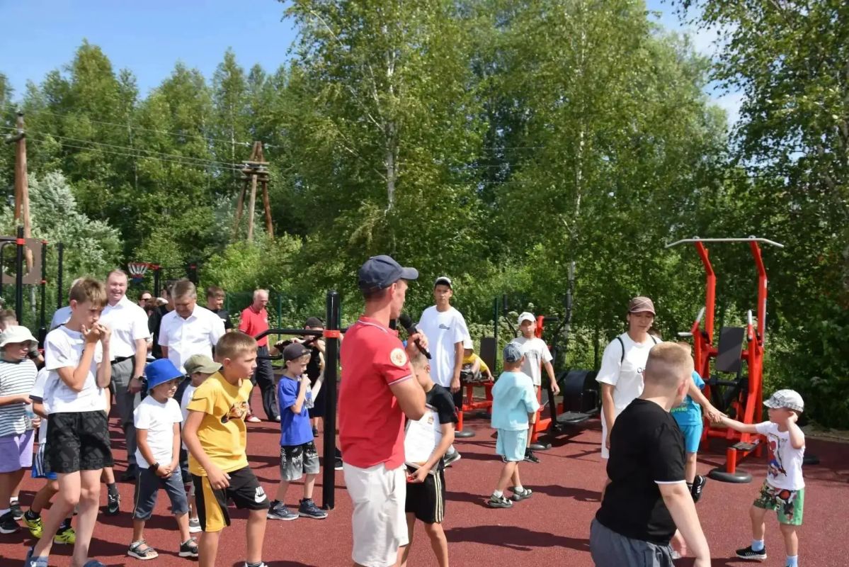 Новая спортивная площадка ГТО открылась в Ярковском округе Новая спортивная площадка ГТО открылась в Ярковском округе