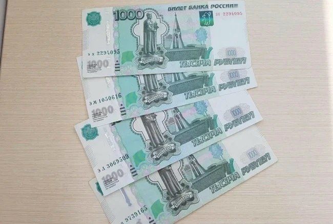 На радостях закупился, но теперь грустит за решеткой