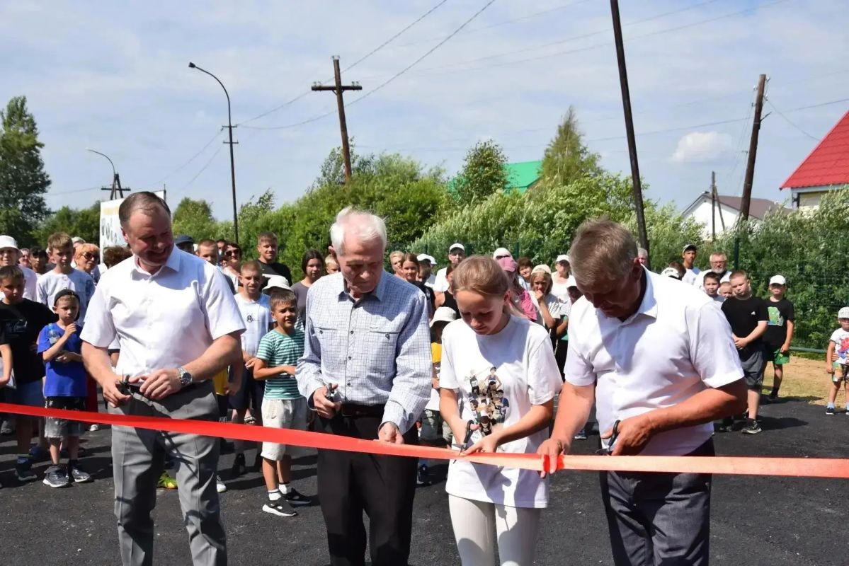 Новая спортивная площадка ГТО открылась в Ярковском округе Новая спортивная площадка ГТО открылась в Ярковском округе