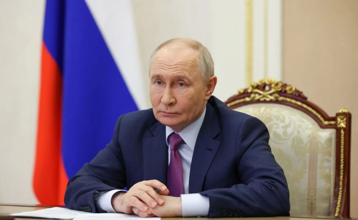 Владимир Путин поручил включить курс «Русский язык как государственный» в программы вузов