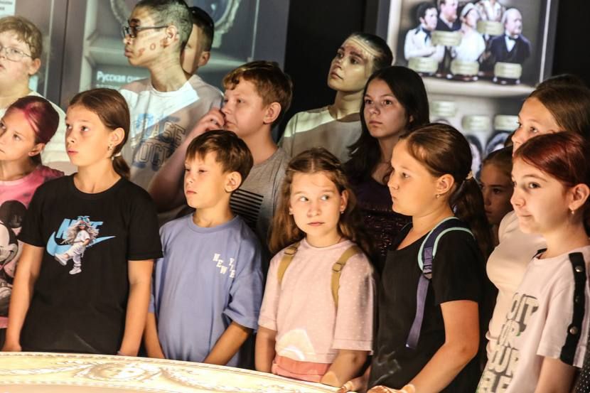В тюменском историческом парке «Россия — Моя история» открылась федеральная мультимедийная выставка «150 артистов. Союз театральных деятелей» В тюменском историческом парке «Россия — Моя история» открылась федеральная мультимедийная выставка «150 артистов. Союз театральных деятелей»