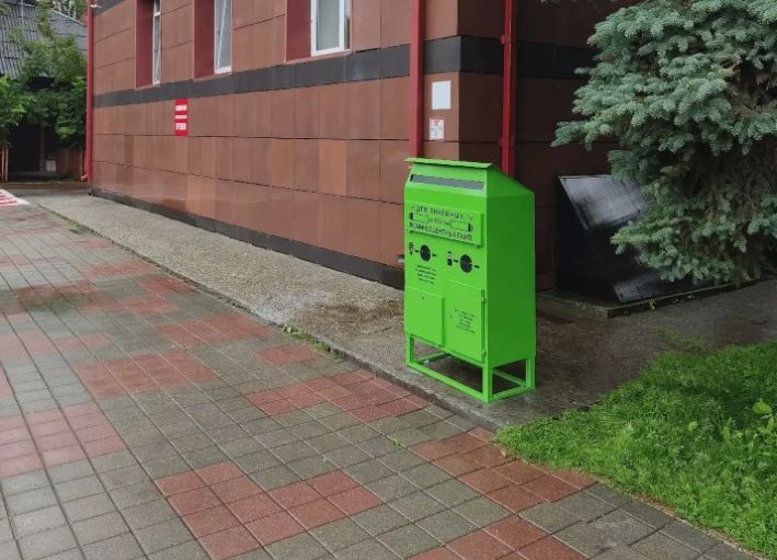 В Тюмени стало проще сдать опасные отходы: в городе появились четыре новых «гринбокса» В Тюмени стало проще сдать опасные отходы: в городе появились четыре новых «гринбокса»