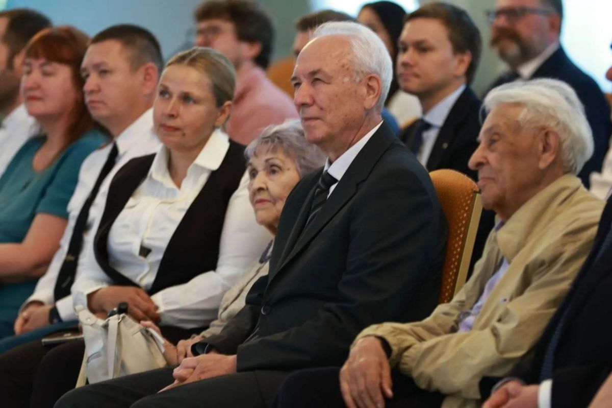 Максим Афанасьев: Город сильных людей!. В основе каждого успеха нашего города лежит талант и труд его жителей Максим Афанасьев: Город сильных людей!. В основе каждого успеха нашего города лежит талант и труд его жителей