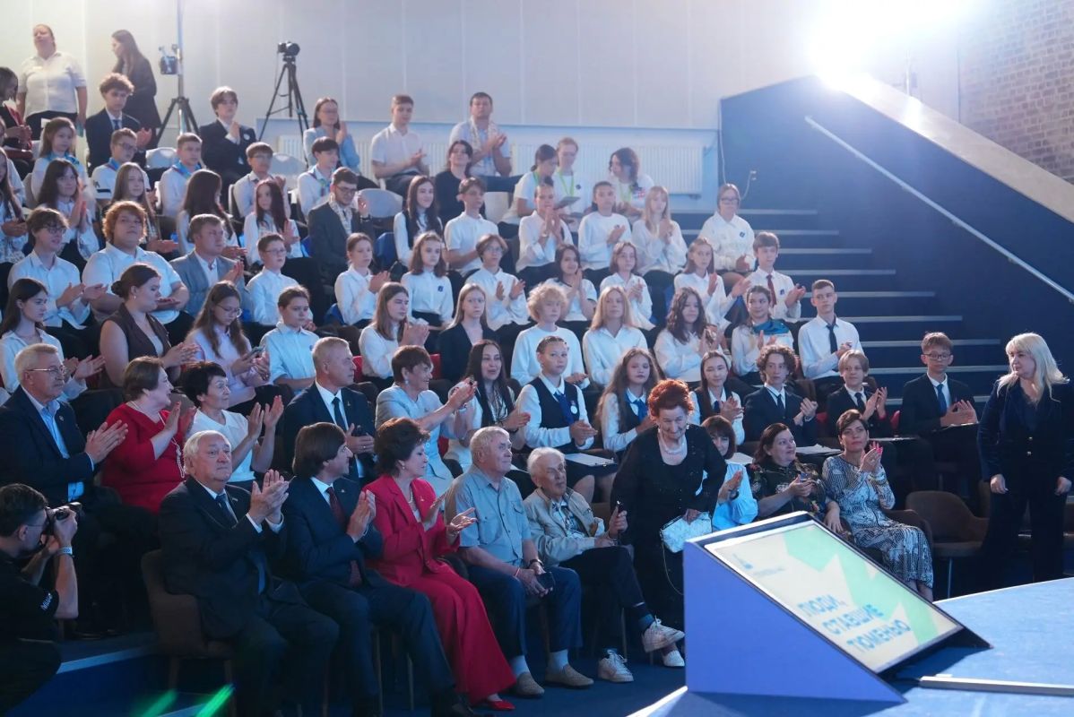 Максим Афанасьев: Сегодня в музейном комплексе им. И.Я. Словцова прошла уникальная встреча! Максим Афанасьев: Сегодня в музейном комплексе им. И.Я. Словцова прошла уникальная встреча!