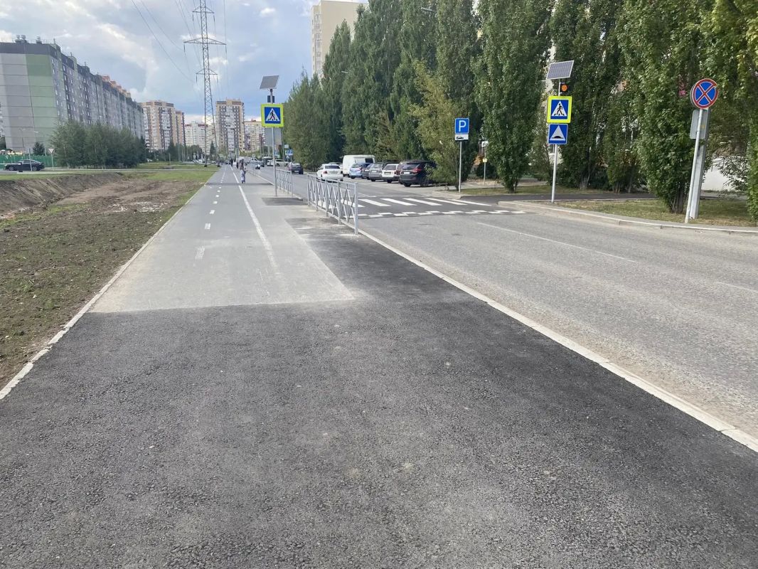 Пешеходный переход рядом с новой школой в мкр Пешеходный переход рядом с новой школой в мкр