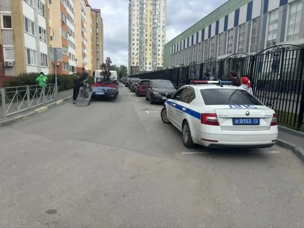 Восьмиклассник на питбайке вчера попался силовикам Восьмиклассник на питбайке вчера попался силовикам