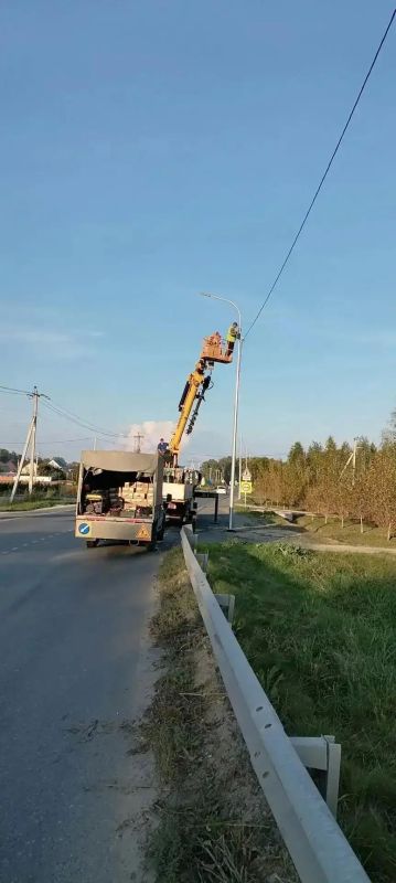 На автомобильной дороге в Тюменском округе установили 168 светильников На автомобильной дороге в Тюменском округе установили 168 светильников