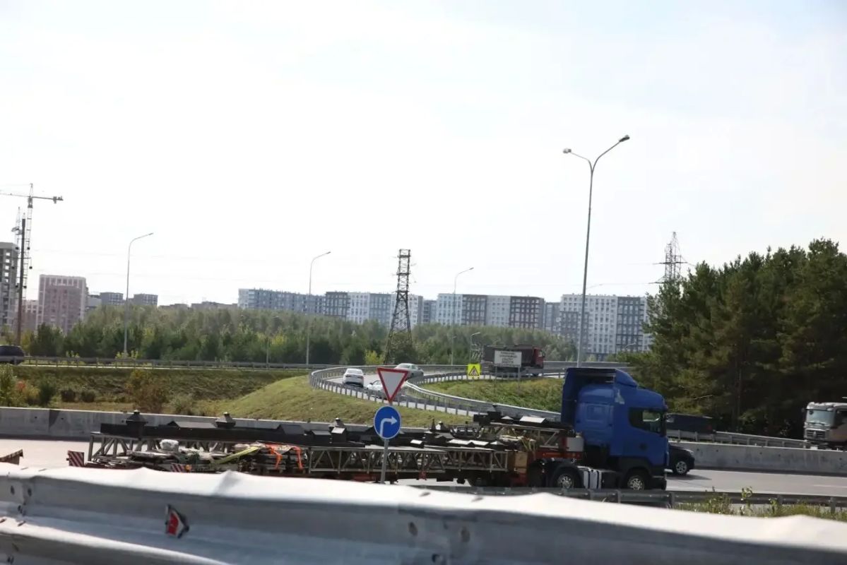 В Тюмени на Исторической площади появился бронзовый макет Тюменского острога В Тюмени на Исторической площади появился бронзовый макет Тюменского острога
