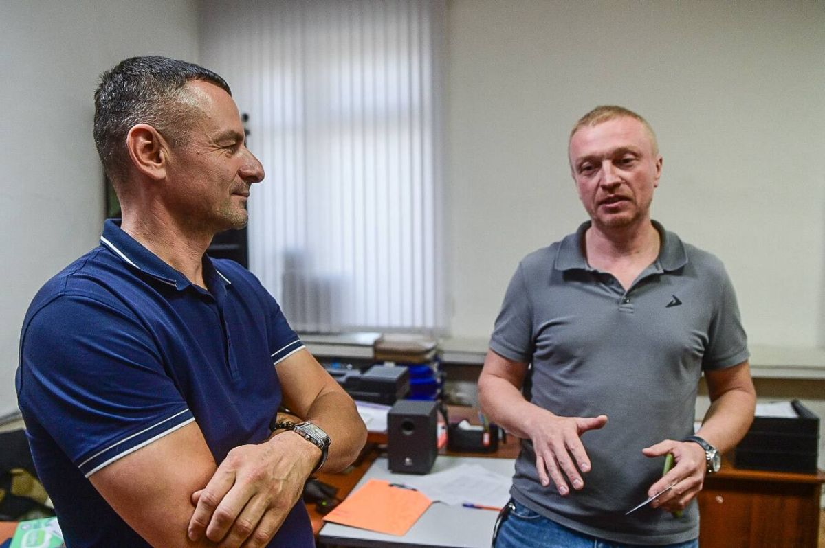 Надувные моторные и гребные лодки, катамараны, понтонные катера производит тюменская компания "ОНИКС" на базе промышленного технопарка ДСК-500 Надувные моторные и гребные лодки, катамараны, понтонные катера производит тюменская компания "ОНИКС" на базе промышленного технопарка ДСК-500