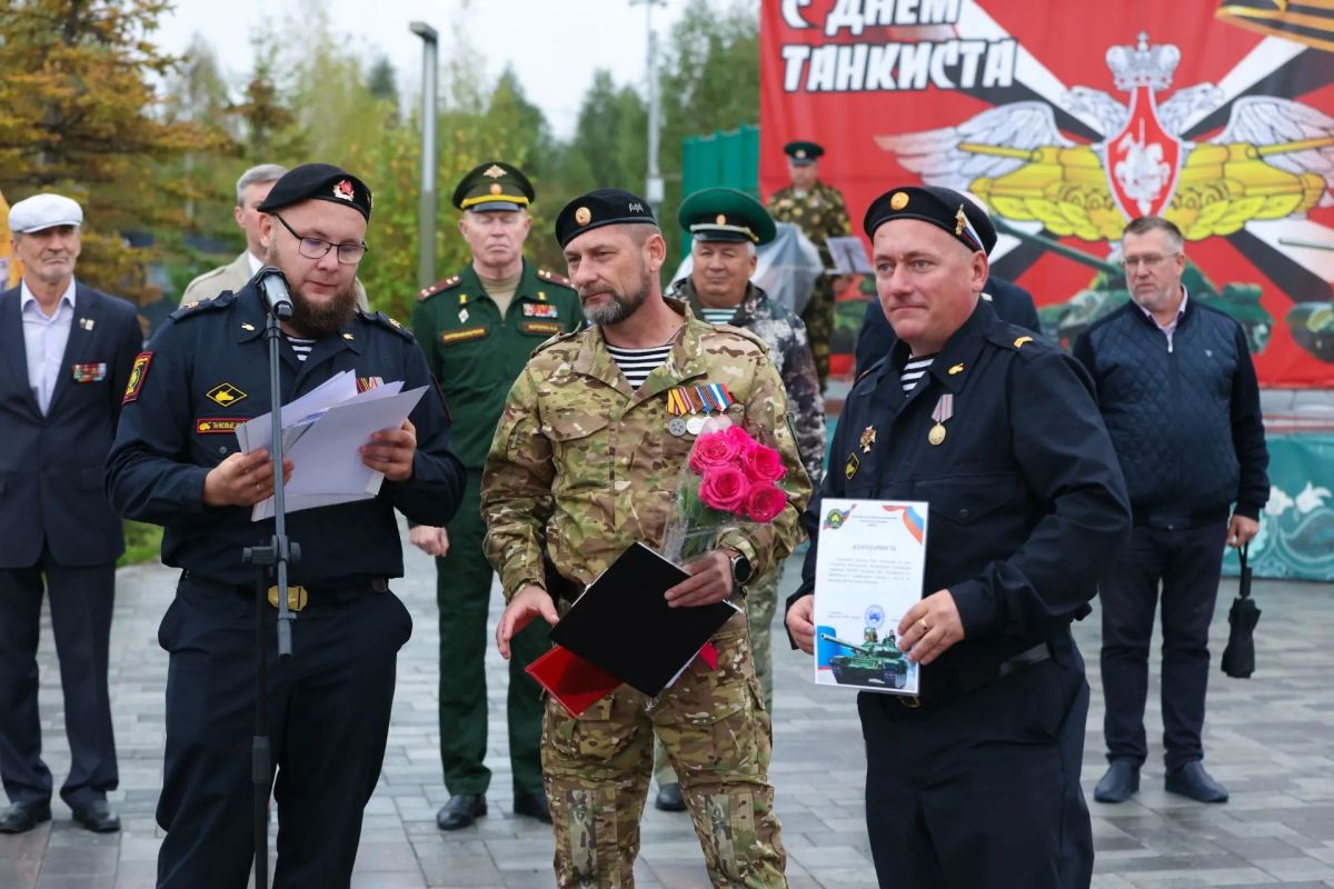Максим Афанасьев: В парке Пограничников сегодня царила особая атмосфера: вместо громких фанфар звучали искренние и важные слова Максим Афанасьев: В парке Пограничников сегодня царила особая атмосфера: вместо громких фанфар звучали искренние и важные слова
