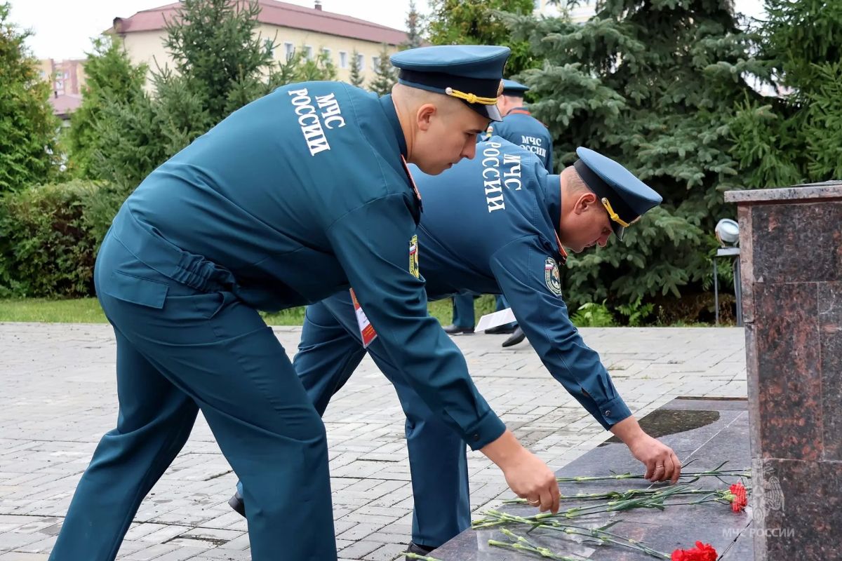 В Тюмени определят лучшего сотрудника судебно-экспертного учреждения Уральского федерального округа В Тюмени определят лучшего сотрудника судебно-экспертного учреждения Уральского федерального округа