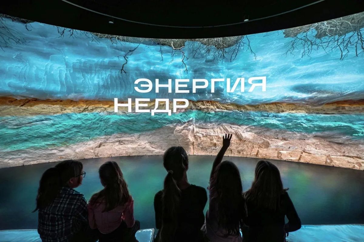 Минэнерго приняло участие в открытии экспозиции «Энергия недр» в Ханты-Мансийске Минэнерго приняло участие в открытии экспозиции «Энергия недр» в Ханты-Мансийске