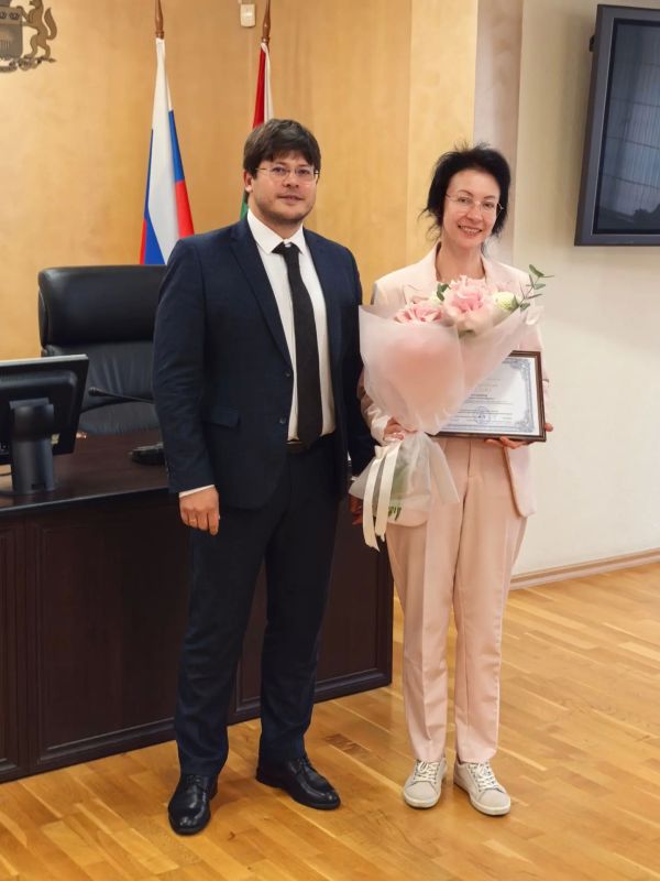 Коллеги-энергетики отмечены наградами правительства Тюменской области