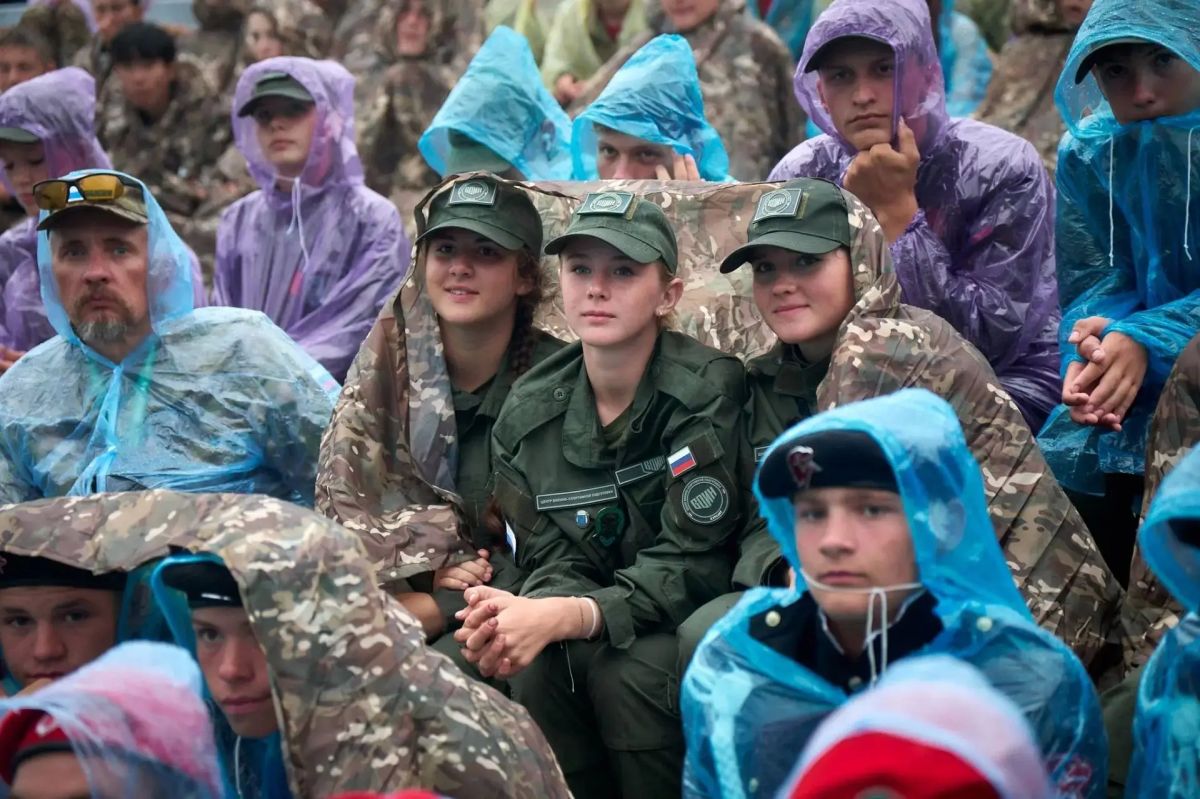 Виктор Водолацкий: Дорогие друзья! В финале третьего сезона Всероссийской военно-патриотической игры «Зарница 2.0» команды Центра «ВОИН» впервые в истории завоевали сразу два первых места в старшей возрастной категории — в... Виктор Водолацкий: Дорогие друзья! В финале третьего сезона Всероссийской военно-патриотической игры «Зарница 2.0» команды Центра «ВОИН» впервые в истории завоевали сразу два первых места в старшей возрастной категории — в...