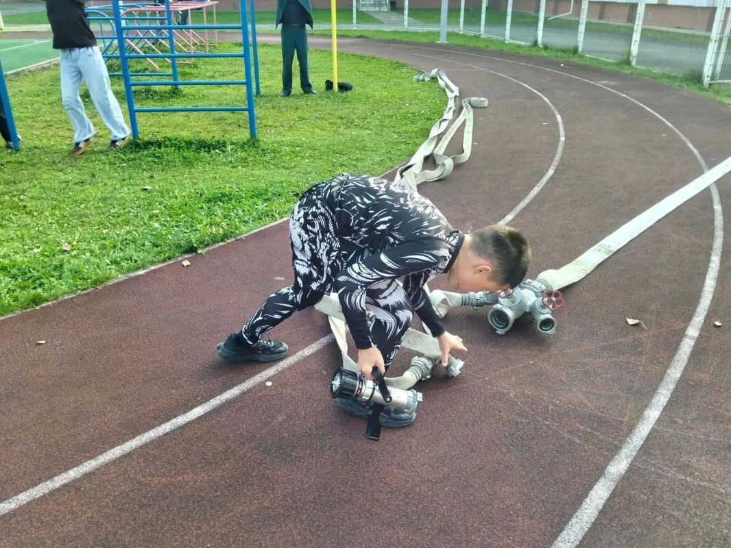 «Кадеты» готовятся к «Школе безопасности»: огневая подготовка и полевые навыки «Кадеты» готовятся к «Школе безопасности»: огневая подготовка и полевые навыки