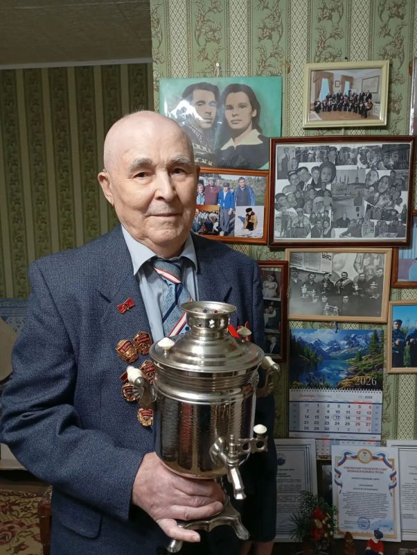 Сегодня, 17 сентября, Исмагилу Ясовиовичу Касимову, ветерану Великой Отечественной войны (участнику трудового фронта), исполнилось 96 лет Сегодня, 17 сентября, Исмагилу Ясовиовичу Касимову, ветерану Великой Отечественной войны (участнику трудового фронта), исполнилось 96 лет