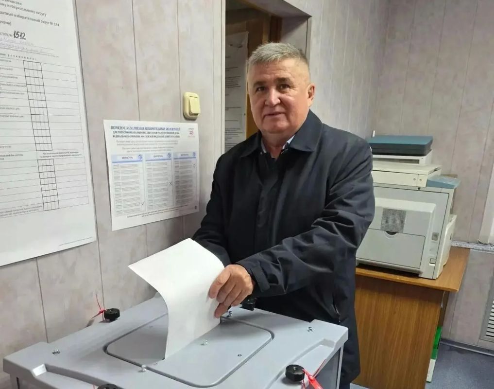Главы округов Тюменской области выбирают будущее страны и региона Главы округов Тюменской области выбирают будущее страны и региона