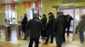 Первые избиратели пришли заранее на участки
