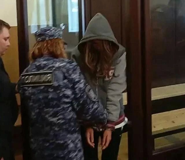 В Тюмени будут оперировать девочку, которая пострадала во время нападения сверстницы с ножом в Уфе В Тюмени будут оперировать девочку, которая пострадала во время нападения сверстницы с ножом в Уфе