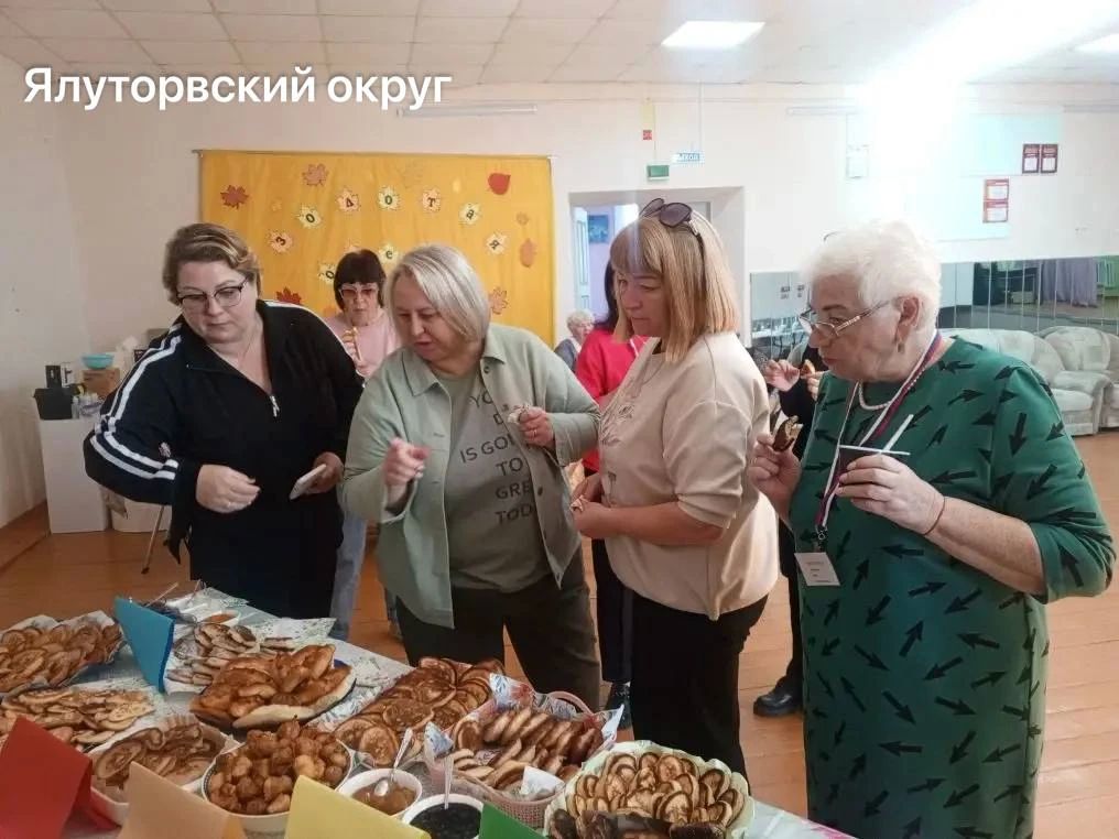 Оладьи стали главным блюдом фестиваля "Тюменская осень" в муниципалитетах региона Оладьи стали главным блюдом фестиваля "Тюменская осень" в муниципалитетах региона