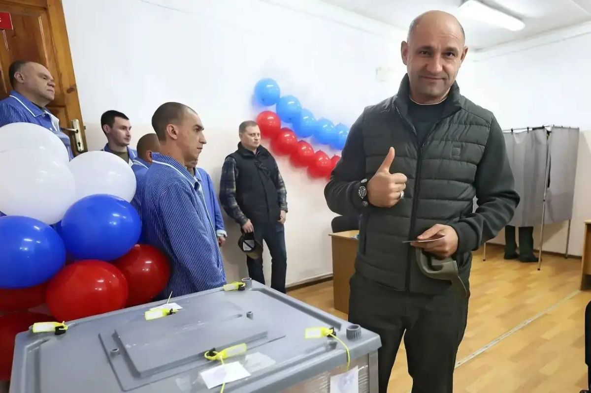Трехдневное голосование завершилось на Урале
