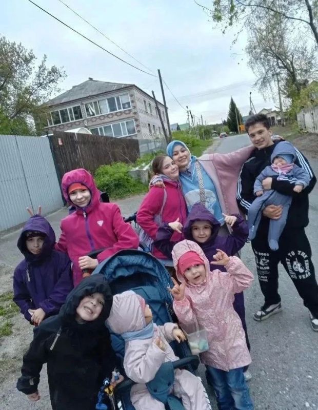 Мама-героиня из Заводоуковска: как управиться с футбольной командой детей и не потерять себя Мама-героиня из Заводоуковска: как управиться с футбольной командой детей и не потерять себя
