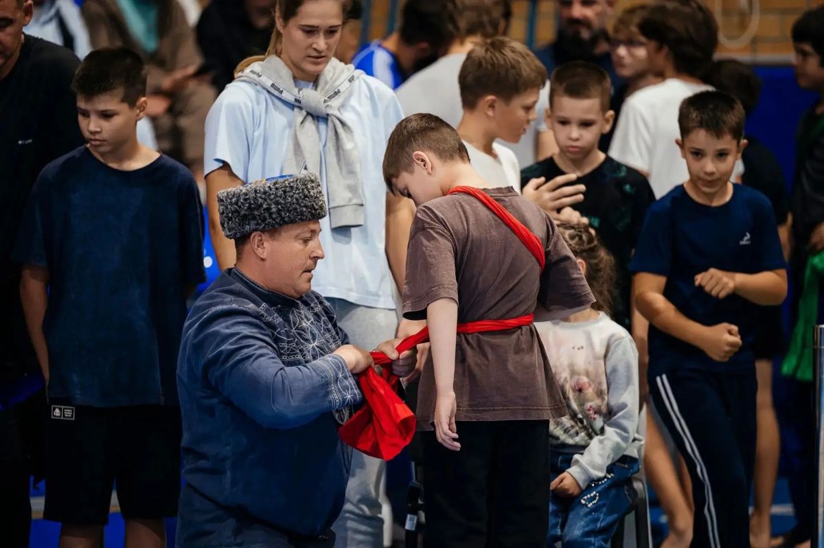 В Тюмени состоялся турнир по русской борьбе на опоясках памяти этнографа Александрова В Тюмени состоялся турнир по русской борьбе на опоясках памяти этнографа Александрова