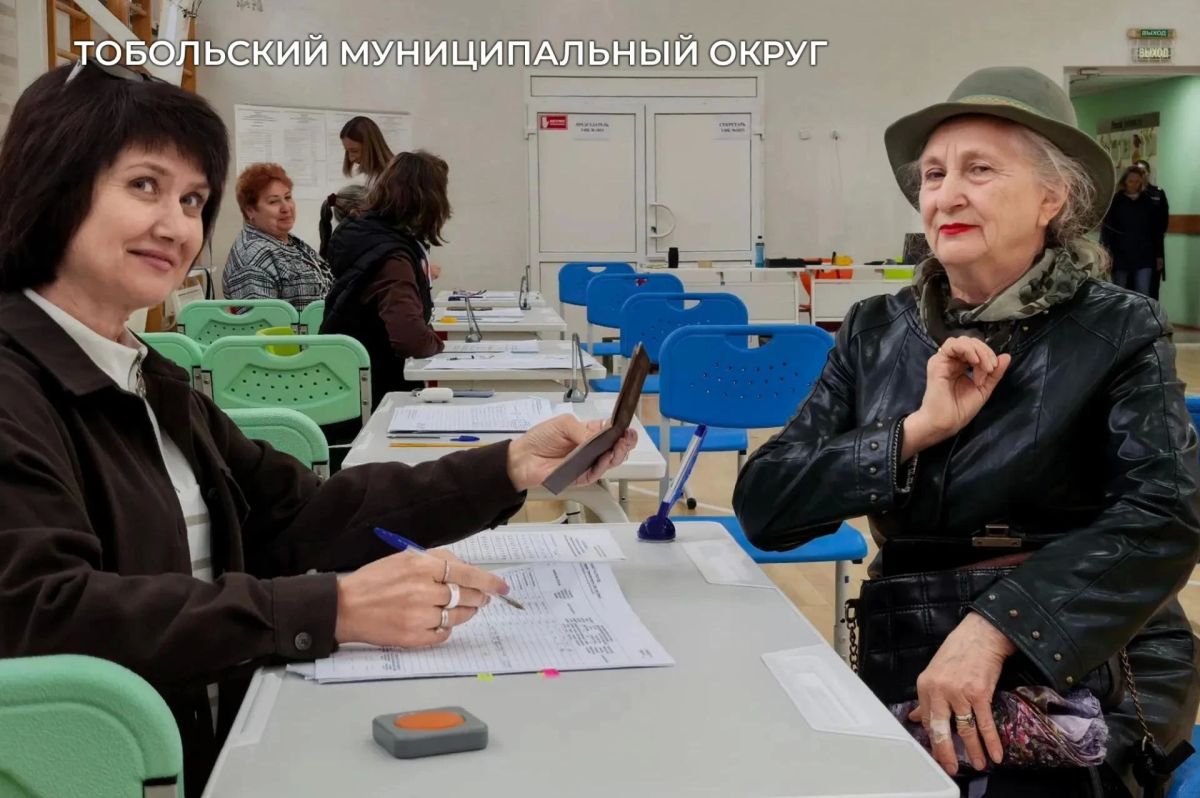 Александр Моор: «Единая Россия» одержала уверенную победу на выборах в законодательные органы власти Александр Моор: «Единая Россия» одержала уверенную победу на выборах в законодательные органы власти