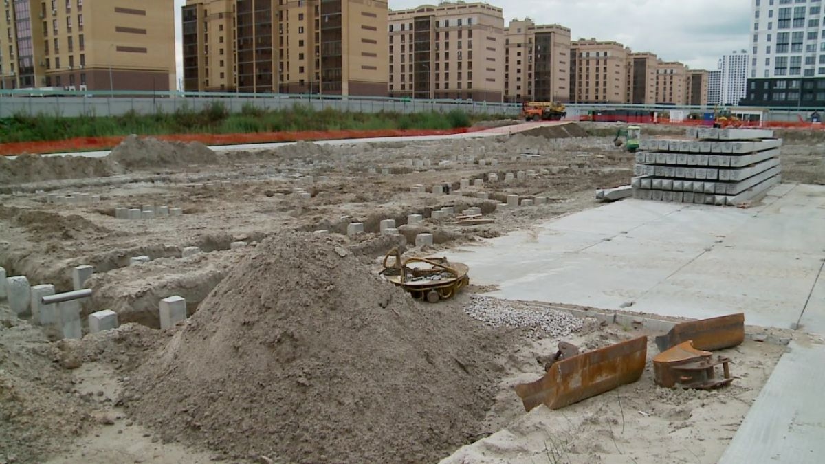 В 5-м Заречном микрорайоне Тюмени возводят масштабный образовательный комплекс "Лира" В 5-м Заречном микрорайоне Тюмени возводят масштабный образовательный комплекс "Лира"