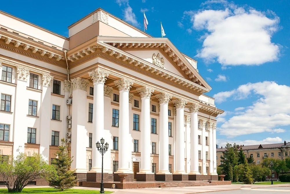 В Тюменской области продолжается системная работа по выявлению и пресечению нарушений трудового законодательства в отраслях экономики с повышенными рисками
