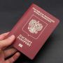 С 2027 года детей перестанут вписывать в загранпаспорта родителей