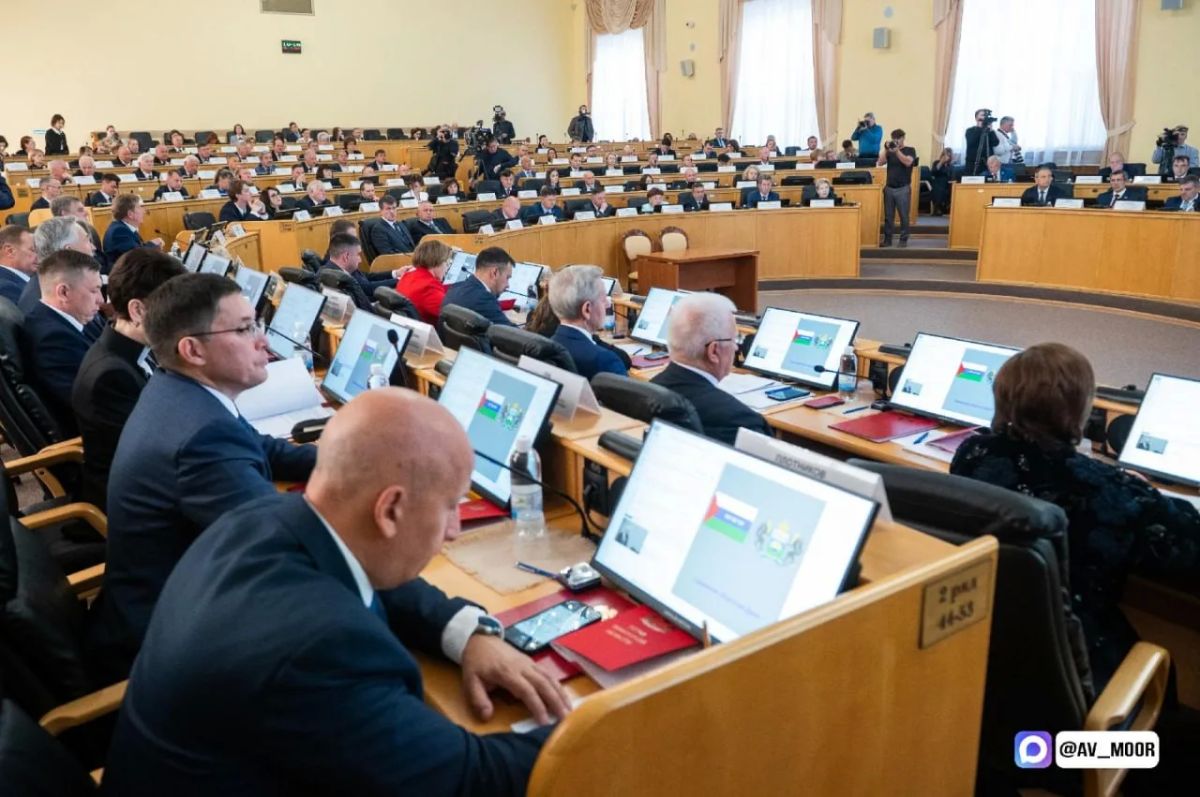 Александр Моор принял участие в первом заседании Тюменской областной Думы восьмого созыва Александр Моор принял участие в первом заседании Тюменской областной Думы восьмого созыва
