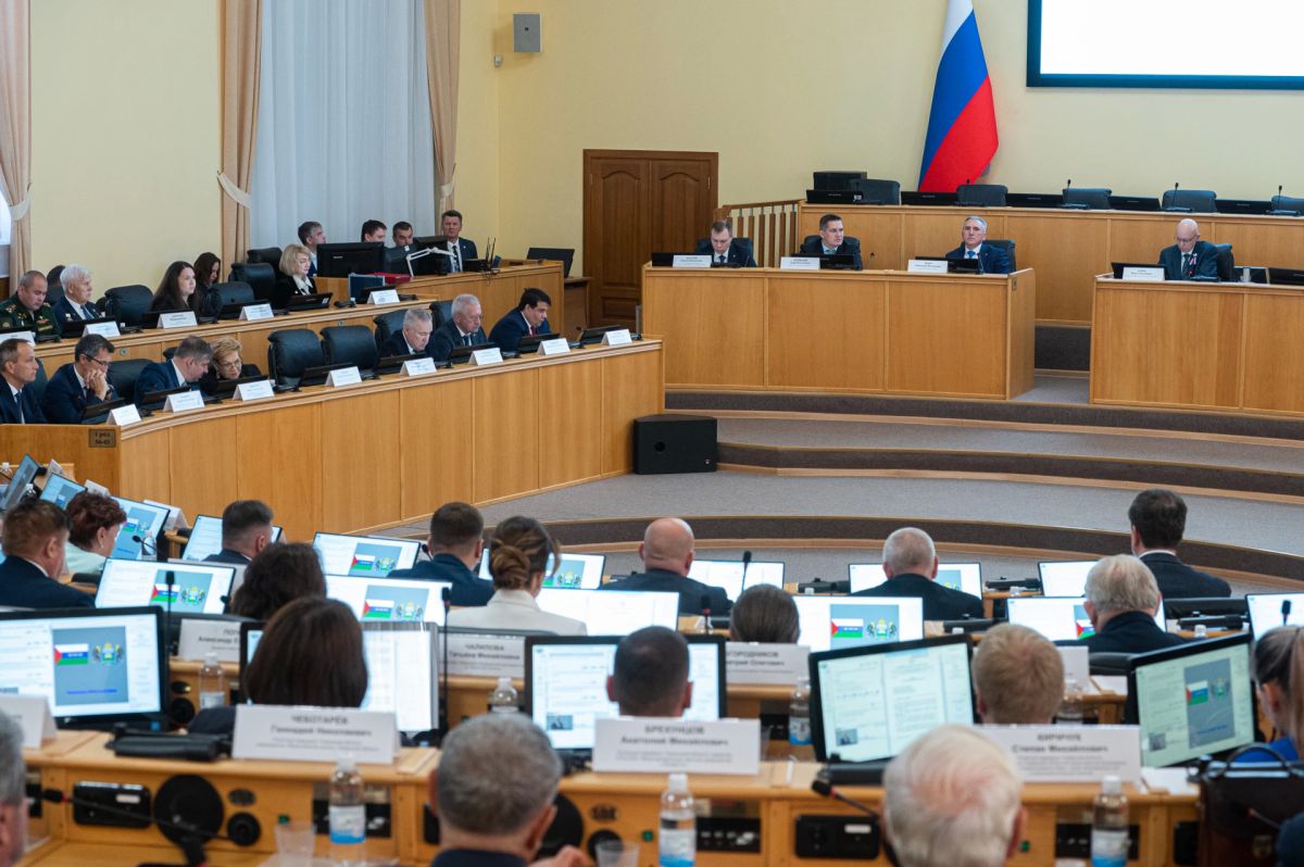 На заседании Тюменской областной думы решены организационные вопросы